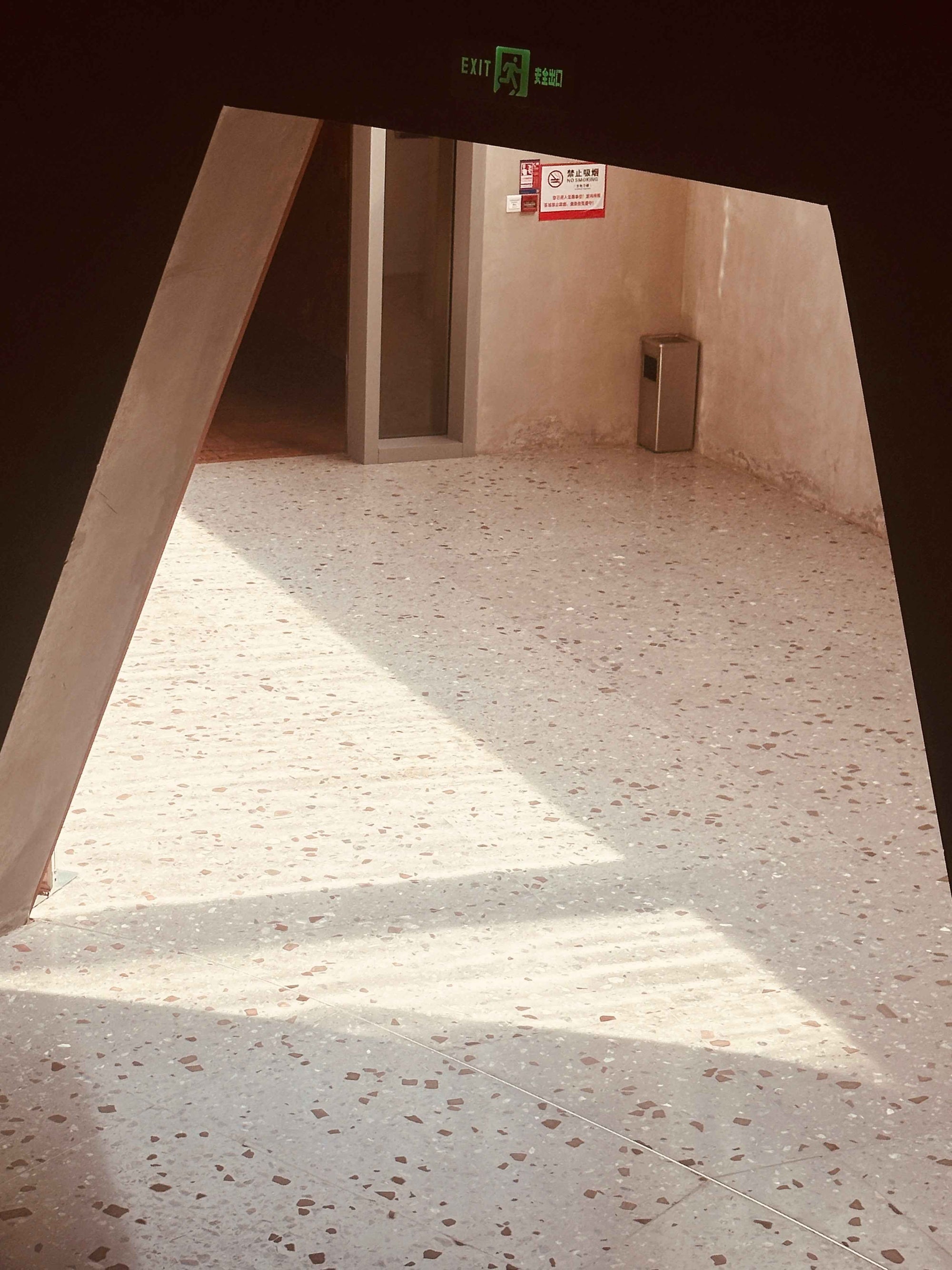Handcrafted Red Brick Aggregate Flooring | ML-OT078 丨Mosaic Large Aggregate Terrazzo