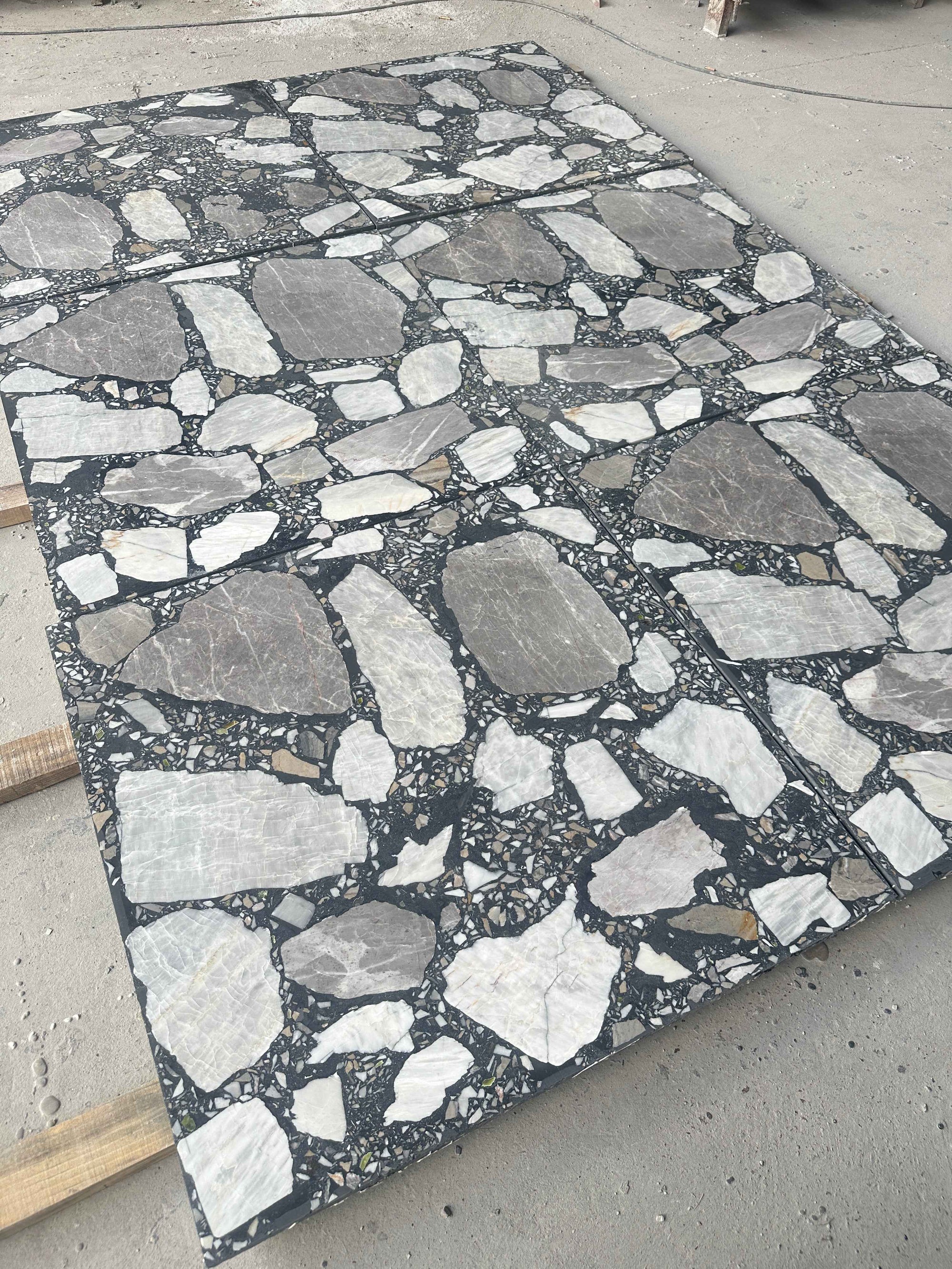 White Marble Slab Terrazzo | ML-OT073 丨Mosaic Large Aggregate Terrazzo