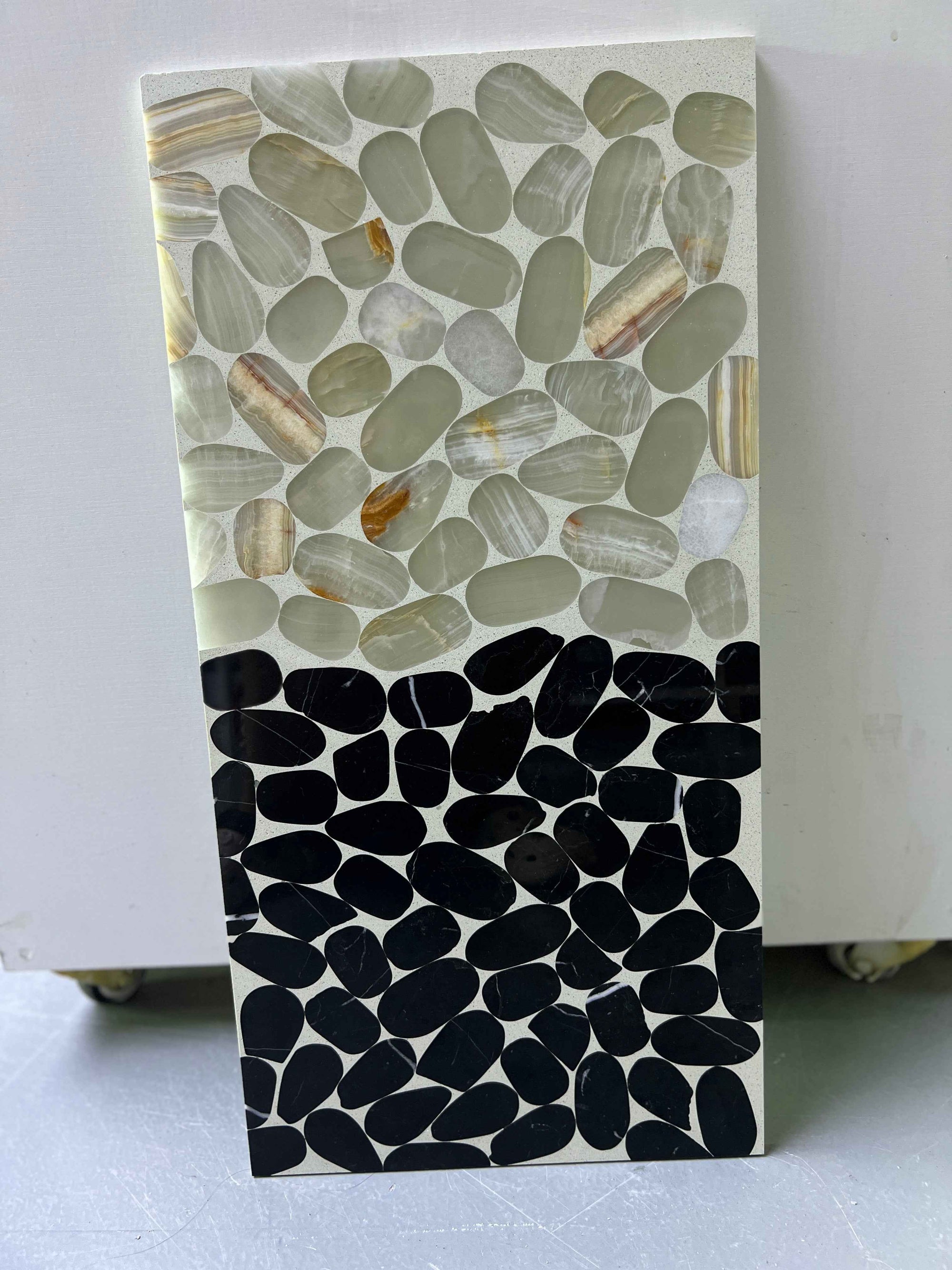 Black and white oval marble aggregate double-layer splicing terrazzo