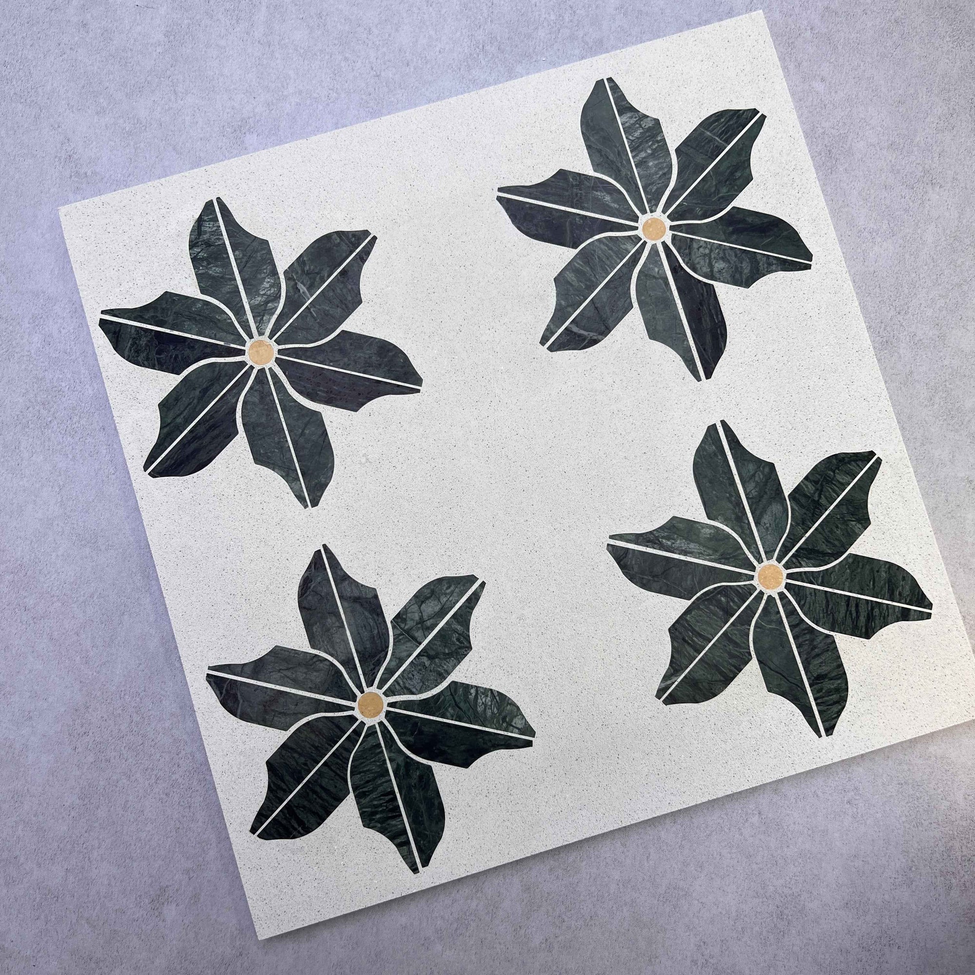 Green marble is spliced ​​into maple leaf-shaped aggregate for floor terrazzo