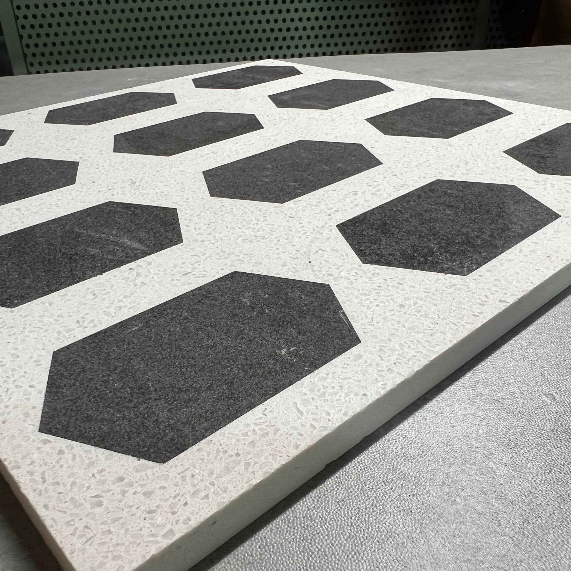 Hexagonal Green Marble Mosaic Panels | ML-OT063 丨Mosaic Large Aggregate Terrazzo