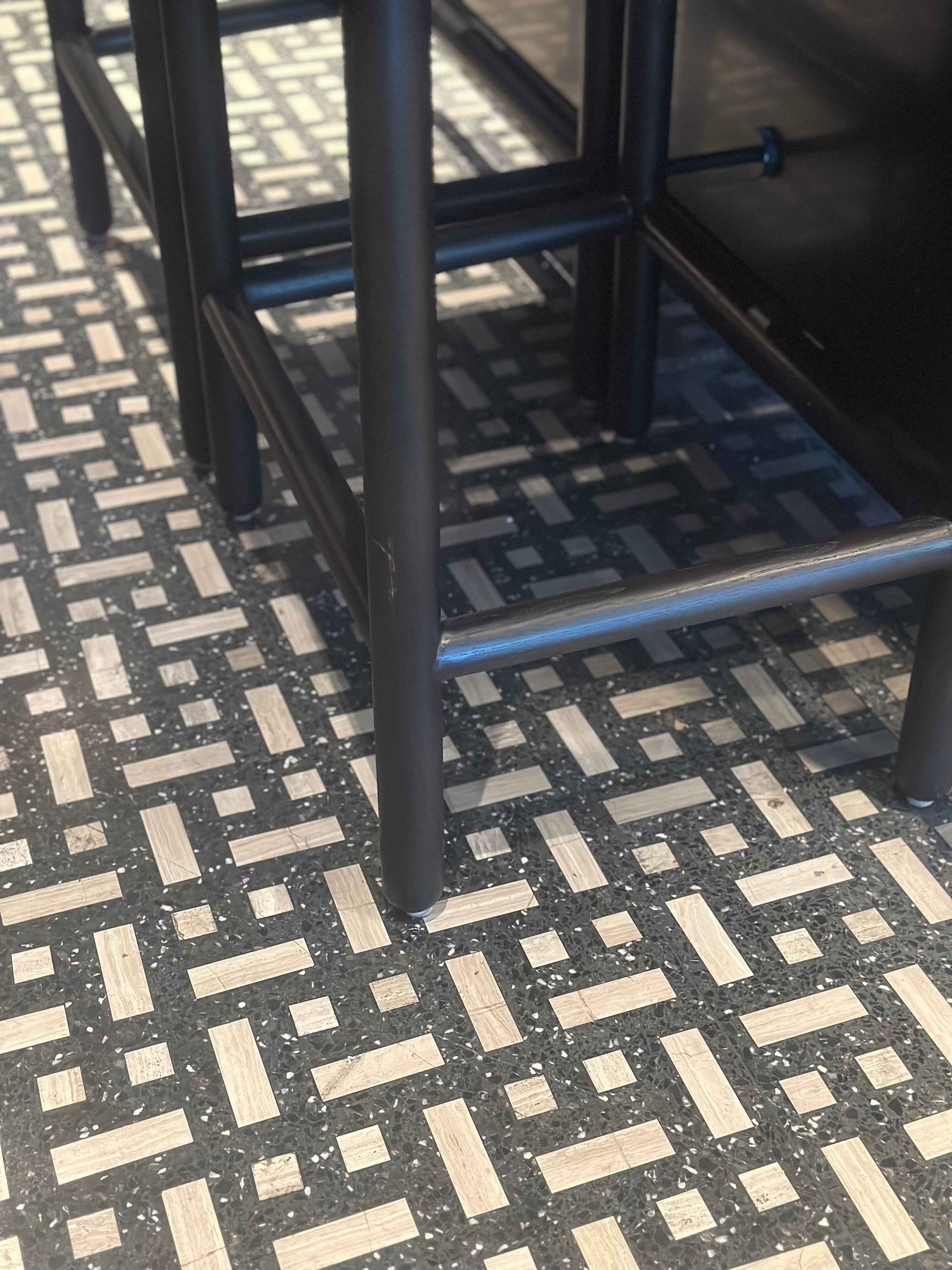 Handcrafted White Marble Aggregate Flooring | ML-OT008 丨Mosaic Large Aggregate Terrazzo